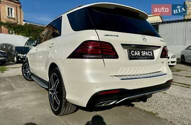 Внедорожник / Кроссовер Mercedes-Benz GLE-Class 2018 в 