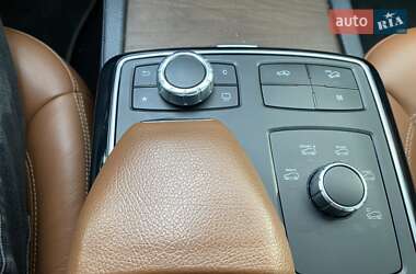 Позашляховик / Кросовер Mercedes-Benz GLE-Class 2019 в 