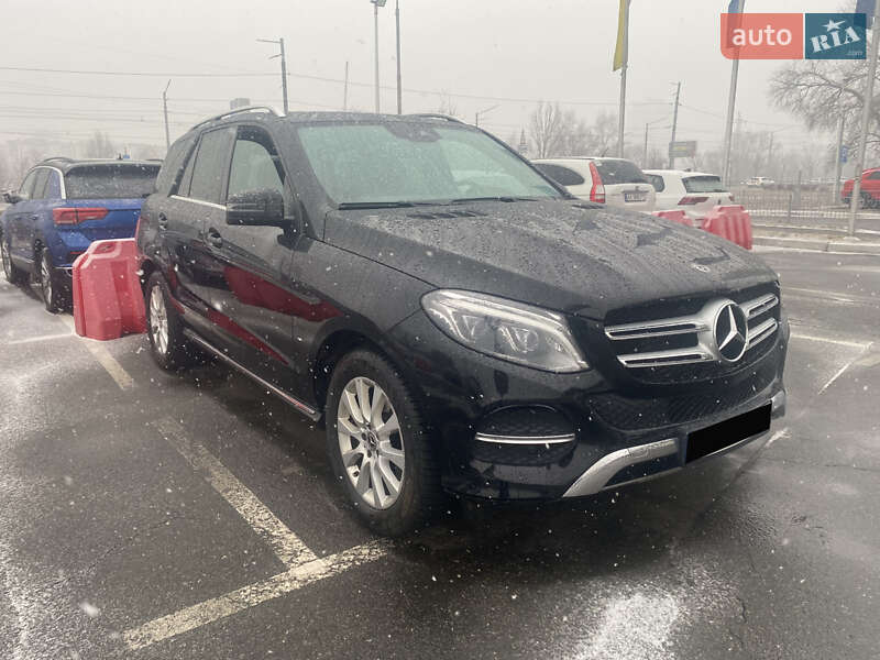 Mercedes-Benz GLE-Class 2017