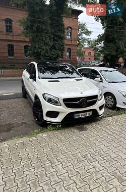 Позашляховик / Кросовер Mercedes-Benz GLE-Class 2015 в Одесі