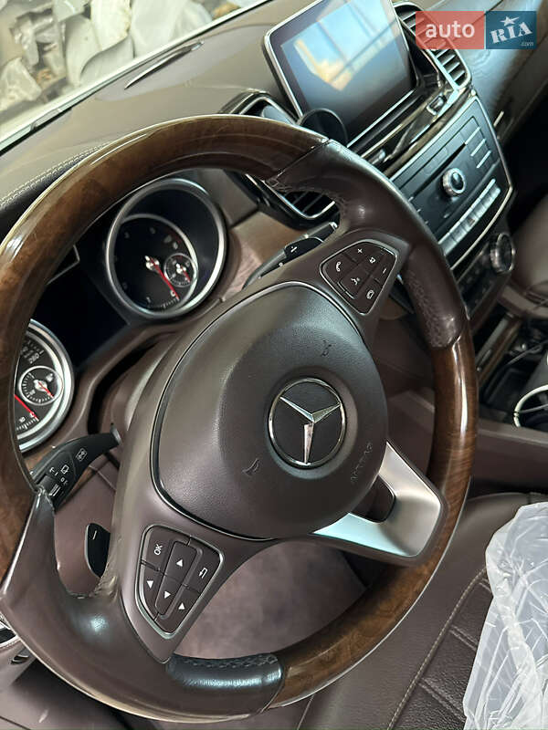 Внедорожник / Кроссовер Mercedes-Benz GLE-Class 2015 в Одессе