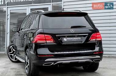 Внедорожник / Кроссовер Mercedes-Benz GLE-Class 2016 в 