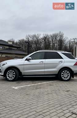 Внедорожник / Кроссовер Mercedes-Benz GLE-Class 2016 в 