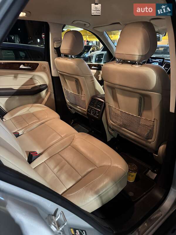 Позашляховик / Кросовер Mercedes-Benz GLE-Class 2016 в Вінниці фото 15 Позашляховик / Кросовер Mercedes-Benz GLE-Class 2016 в Вінниці