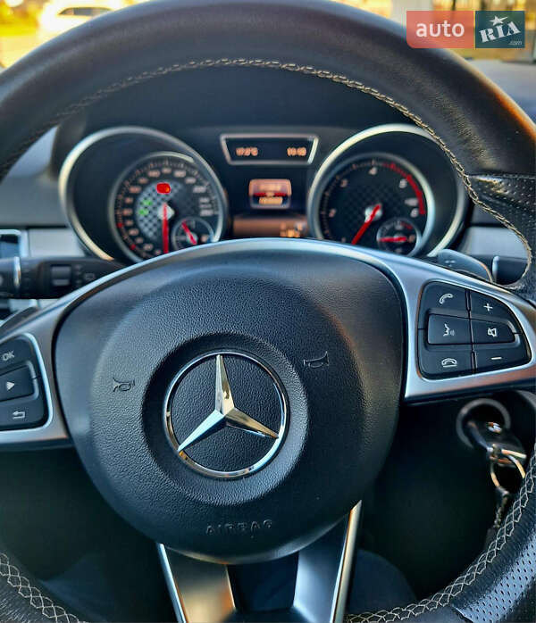 Внедорожник / Кроссовер Mercedes-Benz GLE-Class 2017 в Луцке