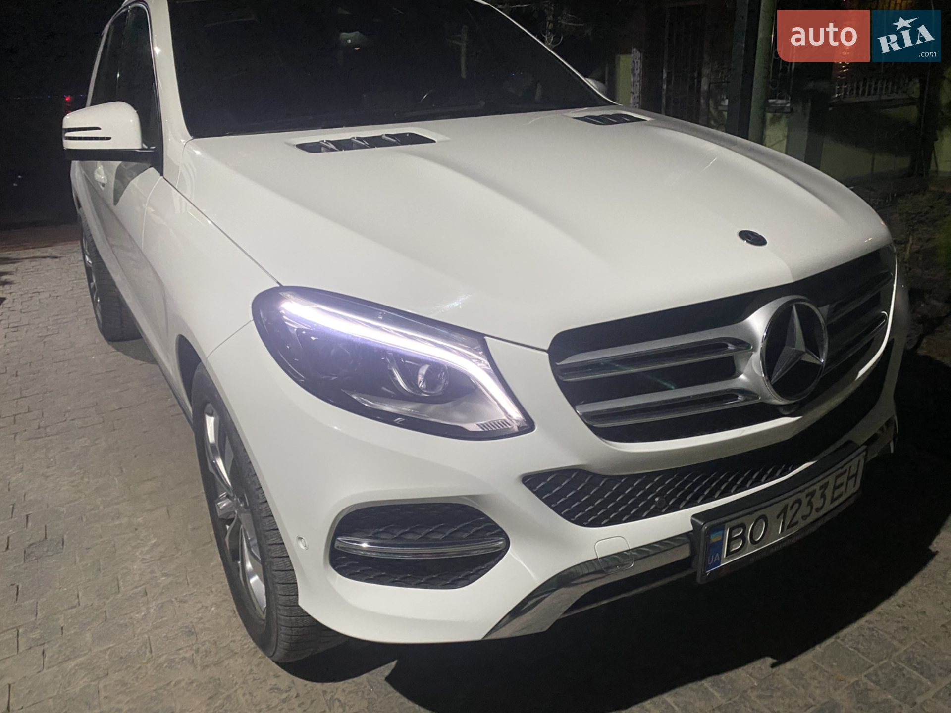 2018 Mercedes-Benz GLE - мініатюра 32