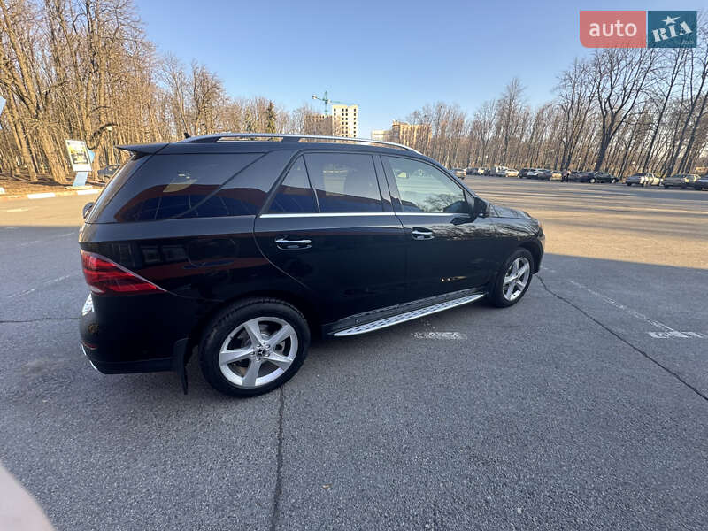 Внедорожник / Кроссовер Mercedes-Benz GLE-Class 2017 в Харькове