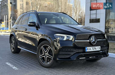 Позашляховик / Кросовер Mercedes-Benz GLE-Class 2019 в 