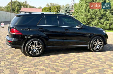 Внедорожник / Кроссовер Mercedes-Benz GLE-Class 2015 в 