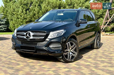 Внедорожник / Кроссовер Mercedes-Benz GLE-Class 2015 в 