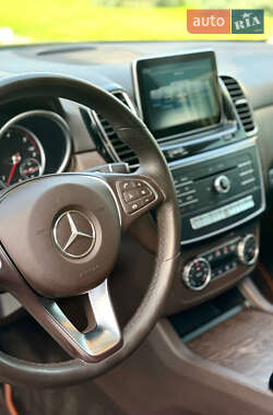 Внедорожник / Кроссовер Mercedes-Benz GLE-Class 2015 в 