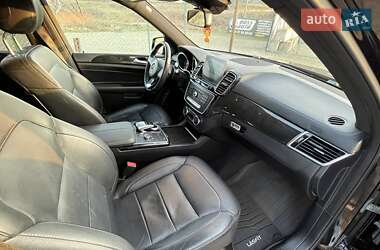 Позашляховик / Кросовер Mercedes-Benz GLE-Class 2016 в 