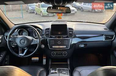 Позашляховик / Кросовер Mercedes-Benz GLE-Class 2016 в 