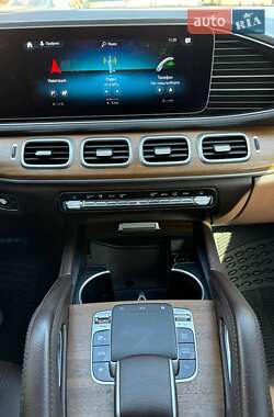 Внедорожник / Кроссовер Mercedes-Benz GLE-Class 2019 в 
