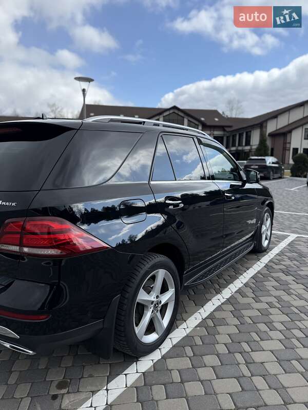 Внедорожник / Кроссовер Mercedes-Benz GLE-Class 2018 в Киеве