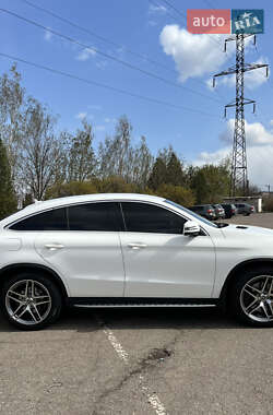 Позашляховик / Кросовер Mercedes-Benz GLE-Class 2016 в Кривому Розі