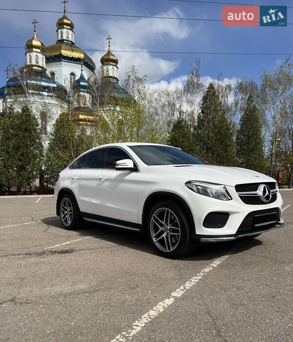 Mercedes-Benz GLE-Class 2016 Mercedes-Benz GLE-Class 2016