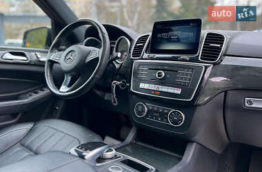Внедорожник / Кроссовер Mercedes-Benz GLE-Class 2017 в 