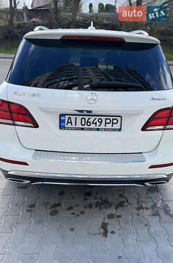 Внедорожник / Кроссовер Mercedes-Benz GLE-Class 2017 в 