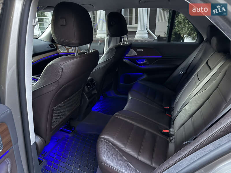 Внедорожник / Кроссовер Mercedes-Benz GLE-Class 2019 в Киеве