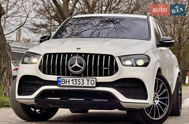 Внедорожник / Кроссовер Mercedes-Benz GLE-Class 2019 в 