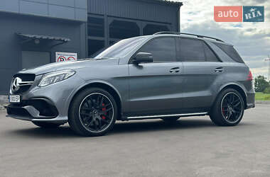 Внедорожник / Кроссовер Mercedes-Benz GLE-Class 2017 в 