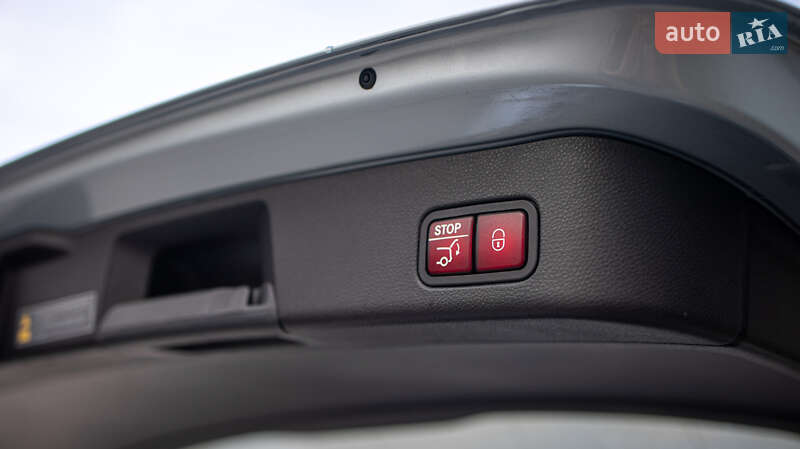 Позашляховик / Кросовер Mercedes-Benz GLE-Class 2016 в Чернівцях фото 50 Позашляховик / Кросовер Mercedes-Benz GLE-Class 2016 в Чернівцях