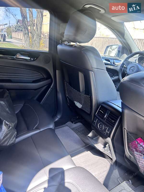 Внедорожник / Кроссовер Mercedes-Benz GLE-Class 2015 в Киеве