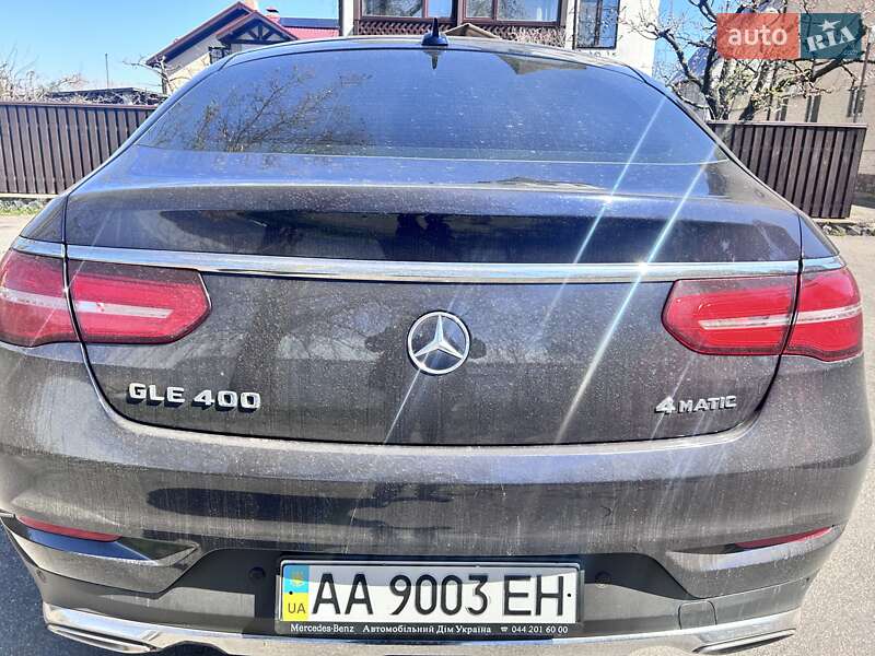 Внедорожник / Кроссовер Mercedes-Benz GLE-Class 2015 в Киеве