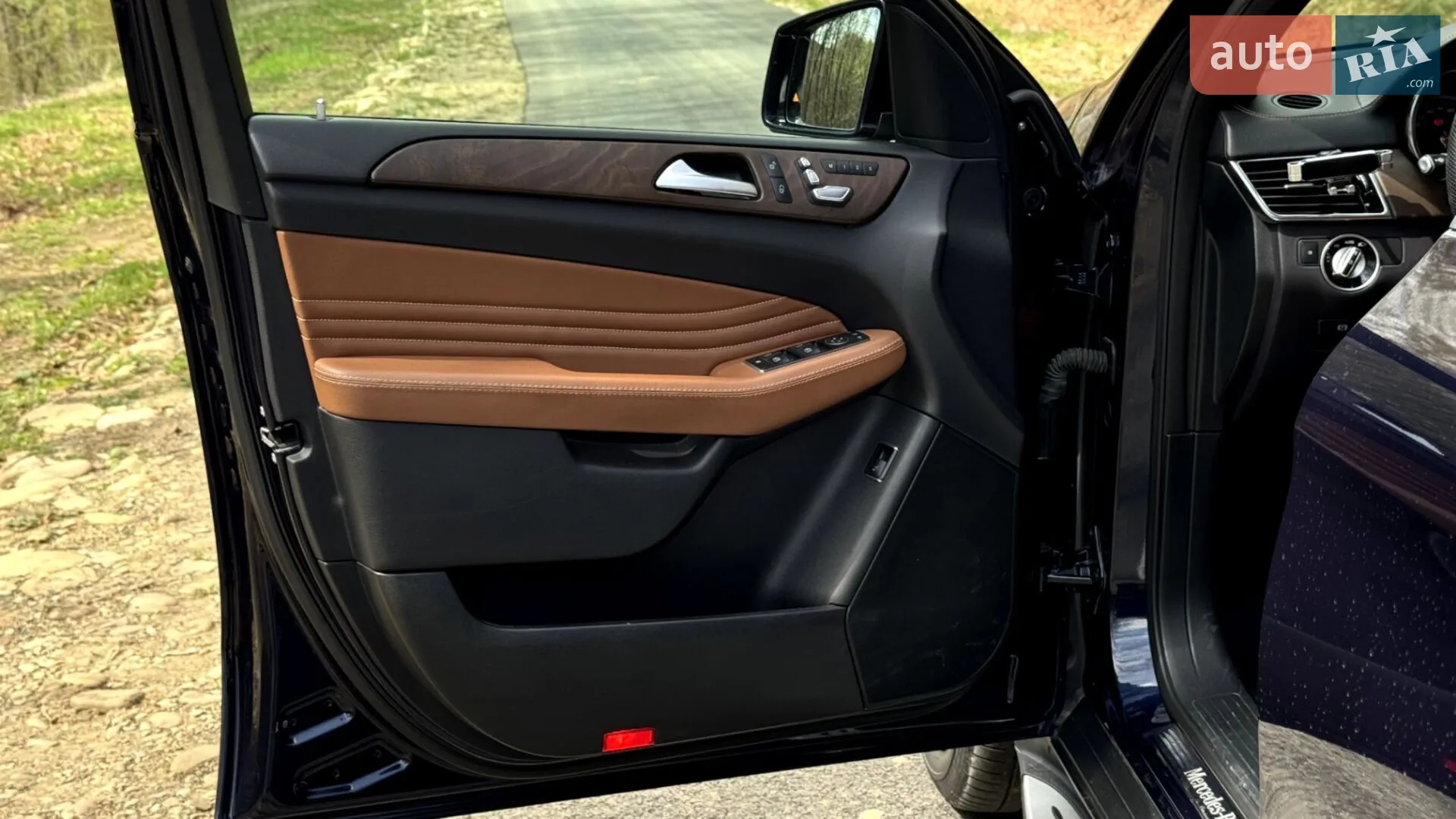 2016 Mercedes-Benz GLE - мініатюра 22