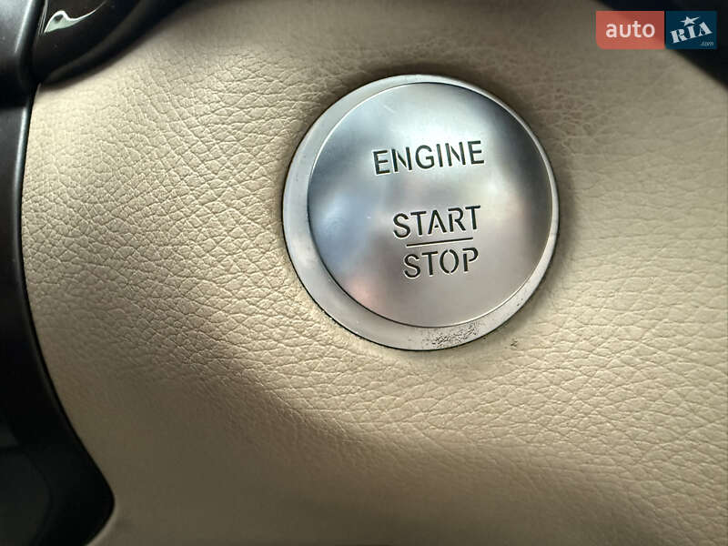 Позашляховик / Кросовер Mercedes-Benz GLE-Class 2015 в Києві