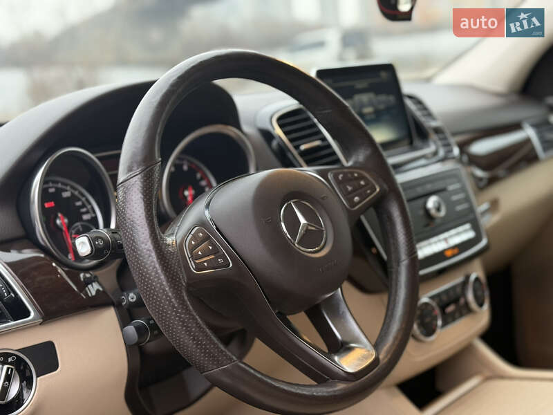 Позашляховик / Кросовер Mercedes-Benz GLE-Class 2015 в Києві