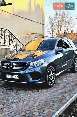 Внедорожник / Кроссовер Mercedes-Benz GLE-Class 2015 в 
