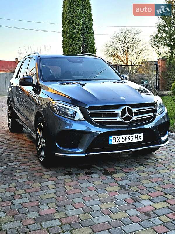 Внедорожник / Кроссовер Mercedes-Benz GLE-Class 2015 в Остроге