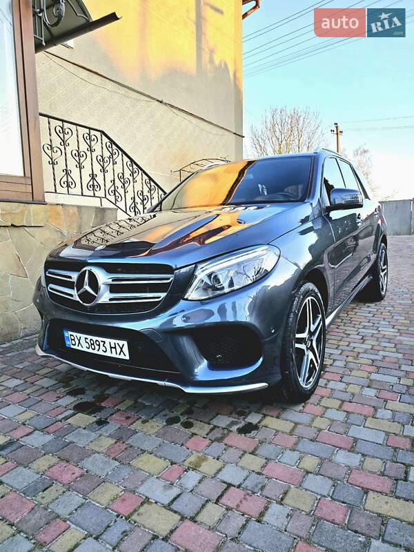 Внедорожник / Кроссовер Mercedes-Benz GLE-Class 2015 в Остроге
