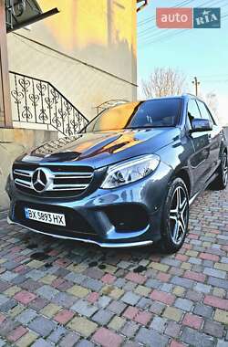 Внедорожник / Кроссовер Mercedes-Benz GLE-Class 2015 в 