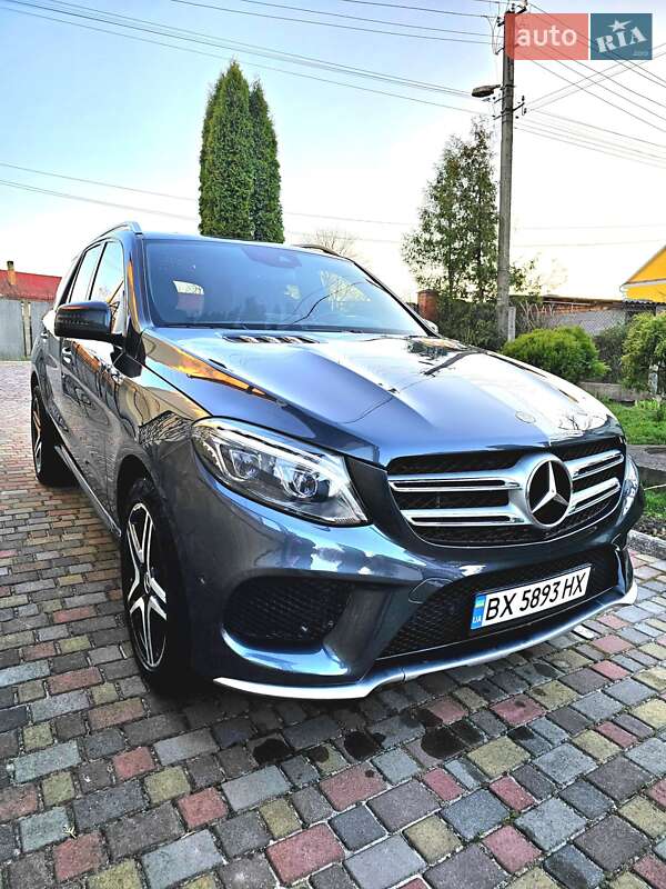Внедорожник / Кроссовер Mercedes-Benz GLE-Class 2015 в Остроге