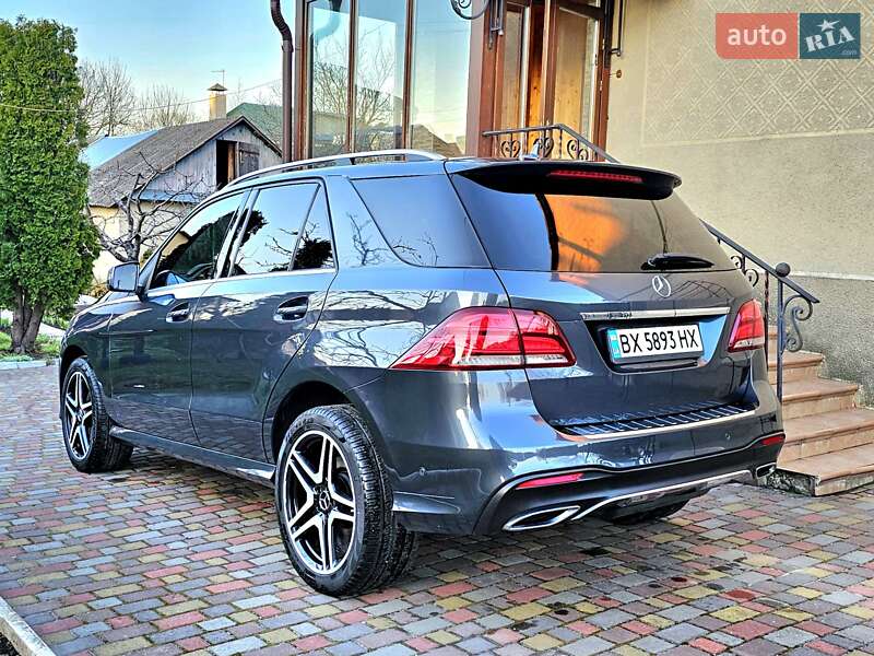 Внедорожник / Кроссовер Mercedes-Benz GLE-Class 2015 в Остроге
