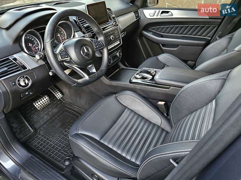 Внедорожник / Кроссовер Mercedes-Benz GLE-Class 2015 в Остроге