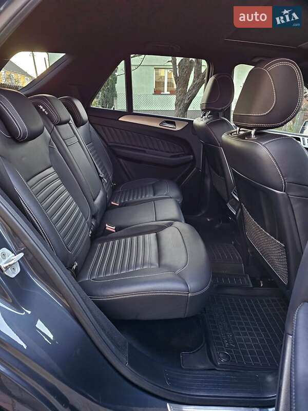 Внедорожник / Кроссовер Mercedes-Benz GLE-Class 2015 в Остроге