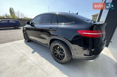 Внедорожник / Кроссовер Mercedes-Benz GLE-Class 2017 в 
