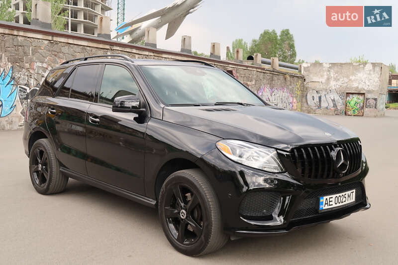 Внедорожник / Кроссовер Mercedes-Benz GLE-Class 2018 в Днепре