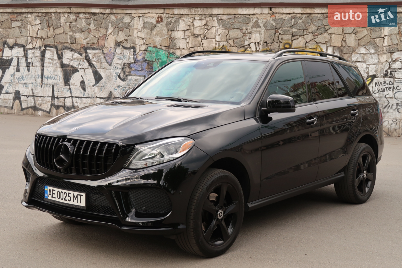 2017 Mercedes-Benz GLE - мініатюра 28