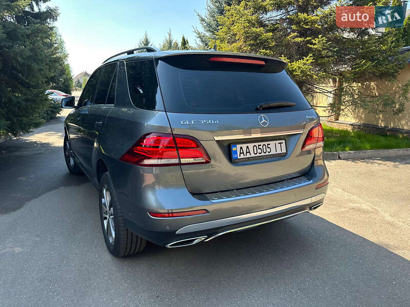 Внедорожник / Кроссовер Mercedes-Benz GLE-Class 2017 в Киеве