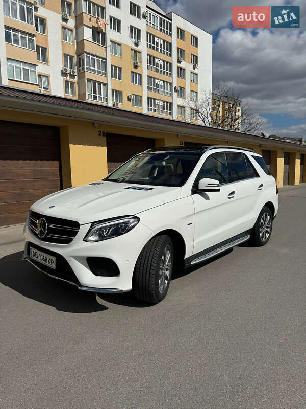 Mercedes-Benz GLE-Class 2016