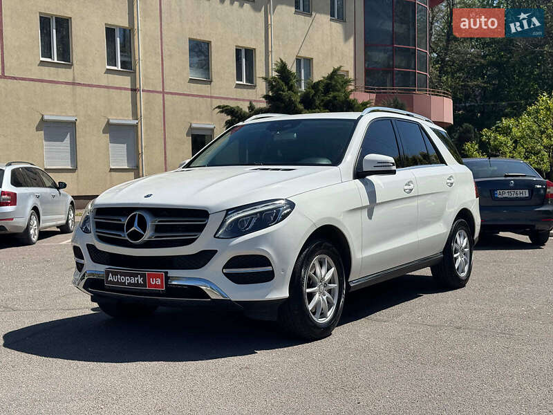 Внедорожник / Кроссовер Mercedes-Benz GLE-Class 2015 в 