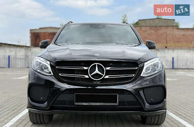 Внедорожник / Кроссовер Mercedes-Benz GLE-Class 2018 в 
