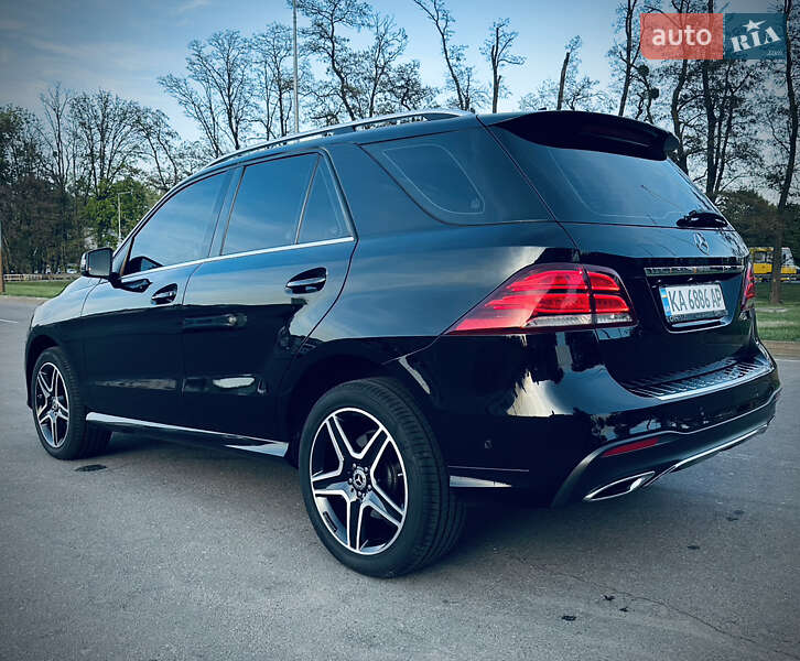 Позашляховик / Кросовер Mercedes-Benz GLE-Class 2016 в Києві