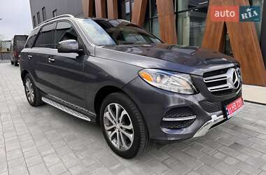 Внедорожник / Кроссовер Mercedes-Benz GLE-Class 2016 в 