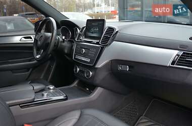 Внедорожник / Кроссовер Mercedes-Benz GLE-Class 2016 в 